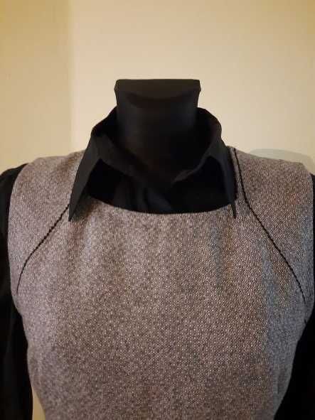 Sukienka bez rękawów