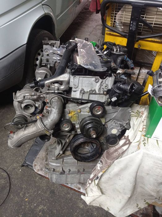 Продам двигун на спринтер 2.2 2.3 2.9 2.7 651 би турбо крафтер