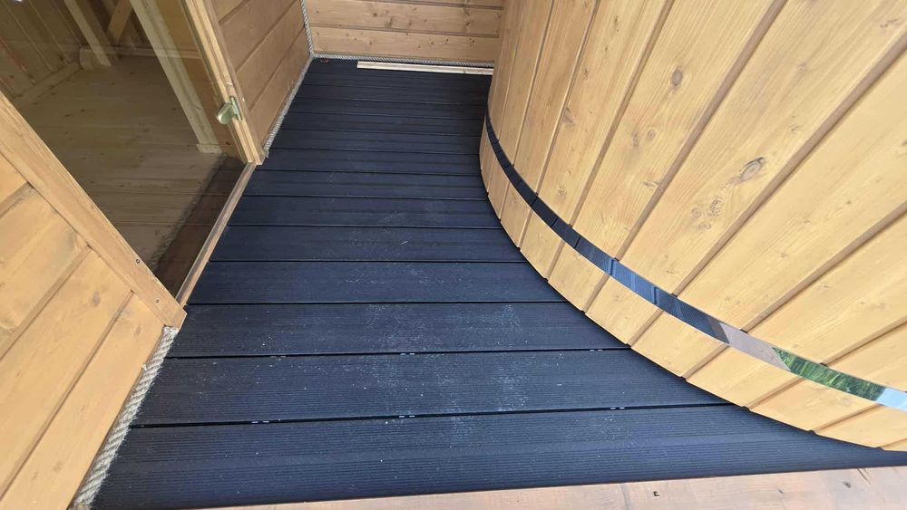 Sauna jacuuzi domek ogrodowy