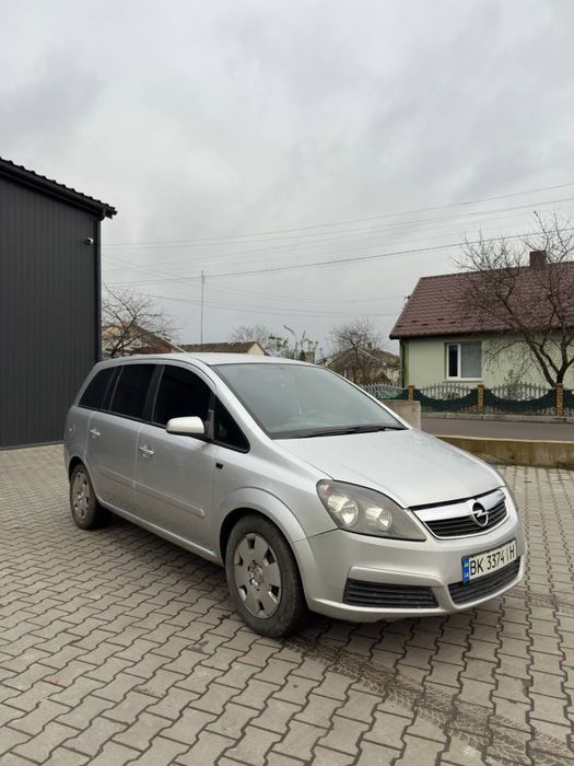 Продам Opel Zafira