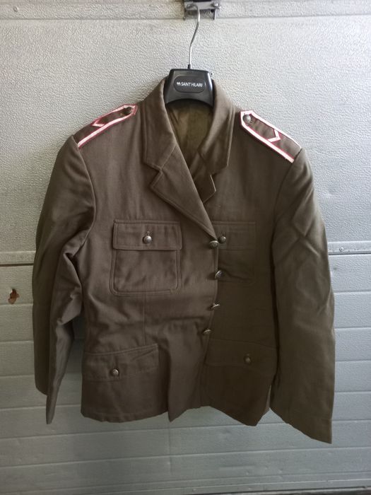 Mundur wojskowy uzywany