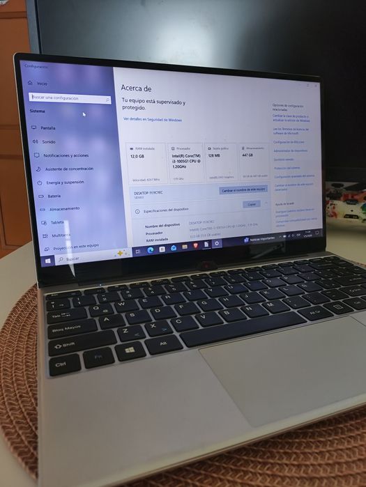 Portátil Intel i3 (10° Geração) · 12 GB RAM · SSD 480 GB · Bom estado