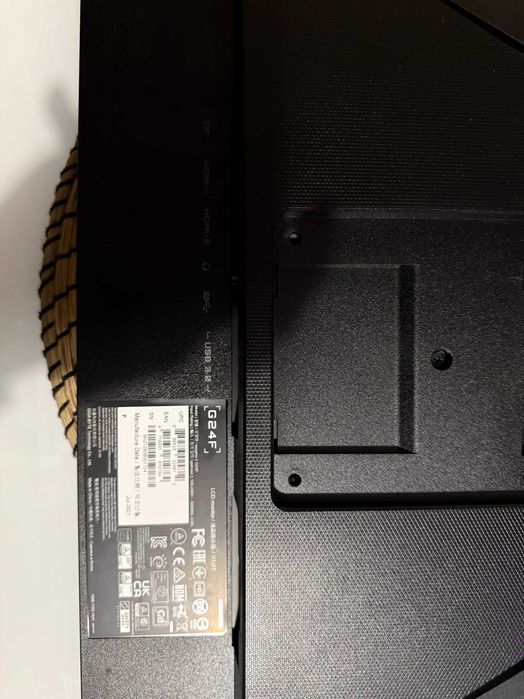 Monitor Gaming Gigabyte G24F 24" - Como Novo