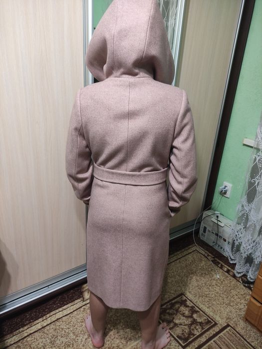 Пальто демисезонное