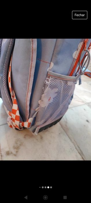 Mochila escolar.
