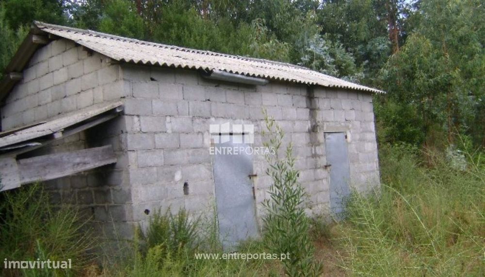 Venda Terreno, Vila Boa de Quires, Marco de Canaveses — Vila Boa De Quires E Maureles, Porto