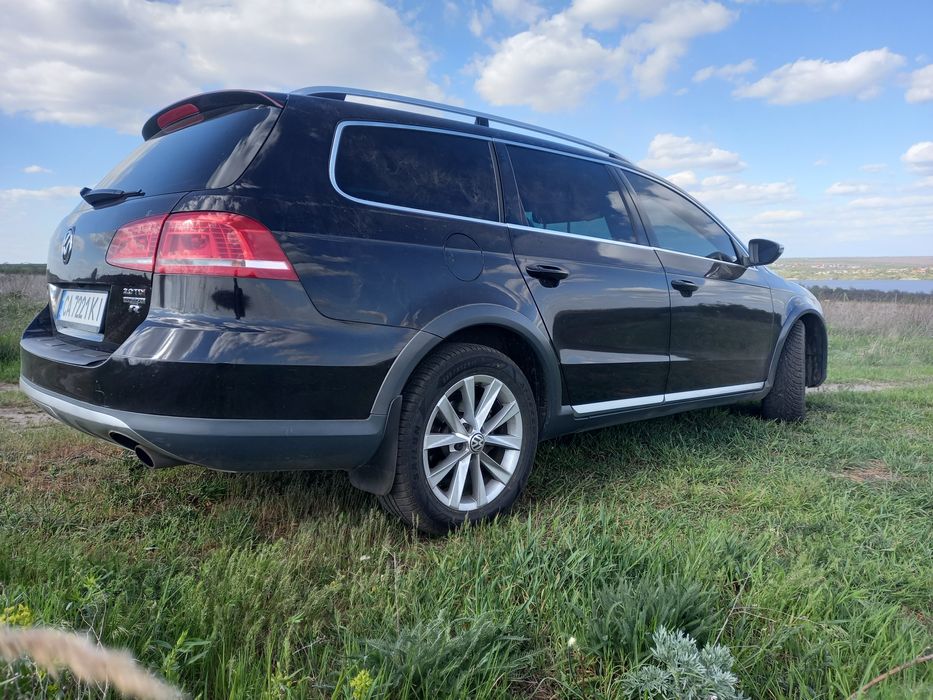 Volkswagen Passat B7 Alltrack / пассат б7 2.0  дизель 4х4