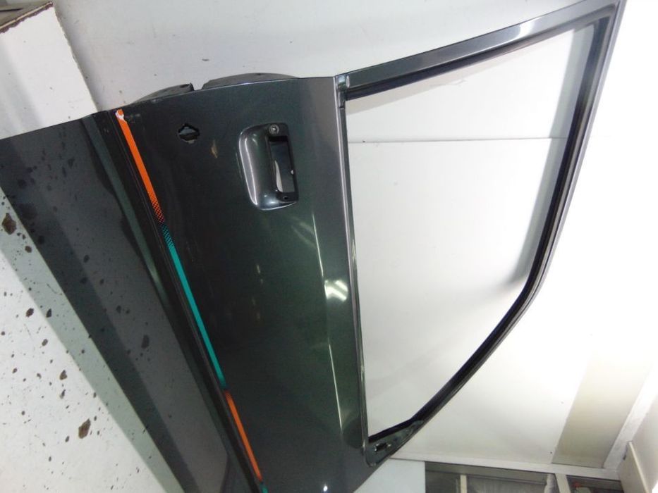 Peugeot 205 portas " nova de stock antigo