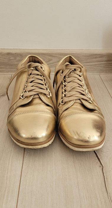 Zlote buty damskie