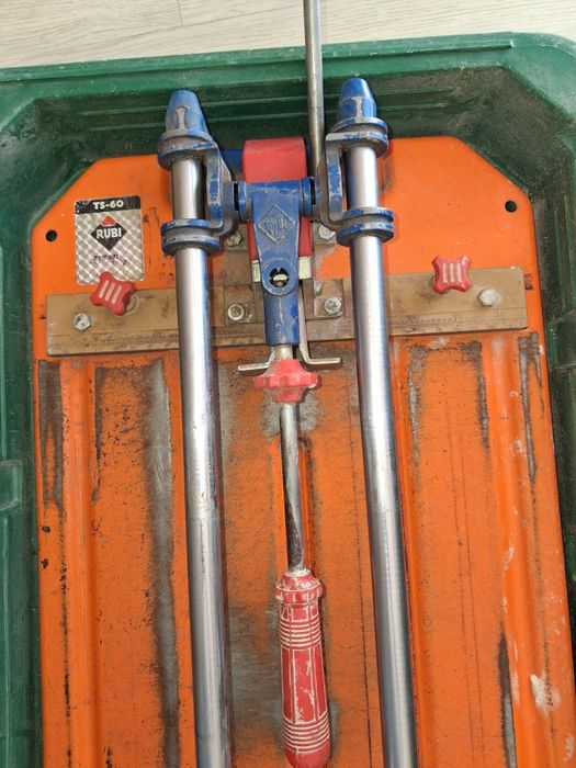 Máquina de azulejos rubi ts60