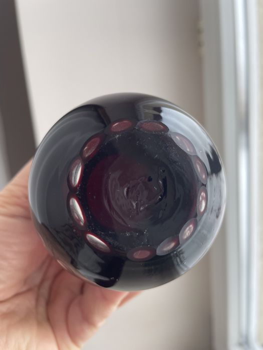 Wazon wazonik rubinowy szkło grawerowane PRL Vintage