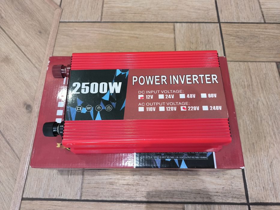 Продам инвертор  Power inverter 2500W