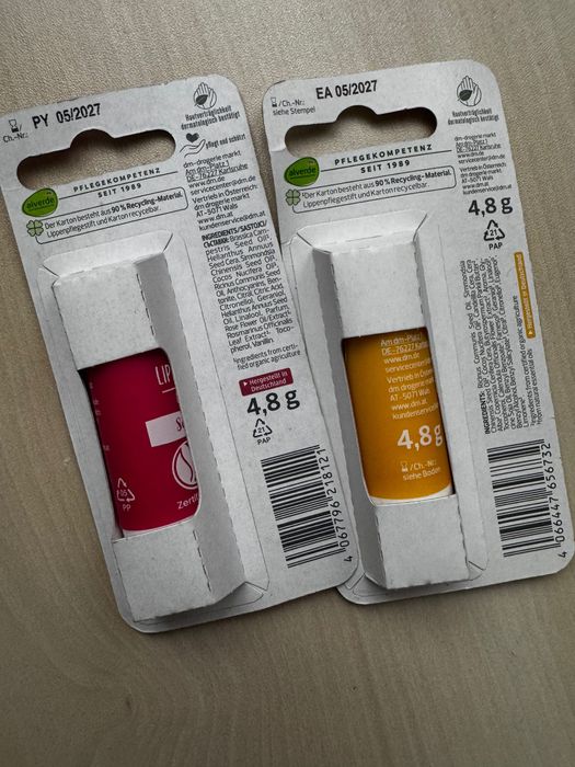 Гігієнічна помада-блиск OYESS, Alverde