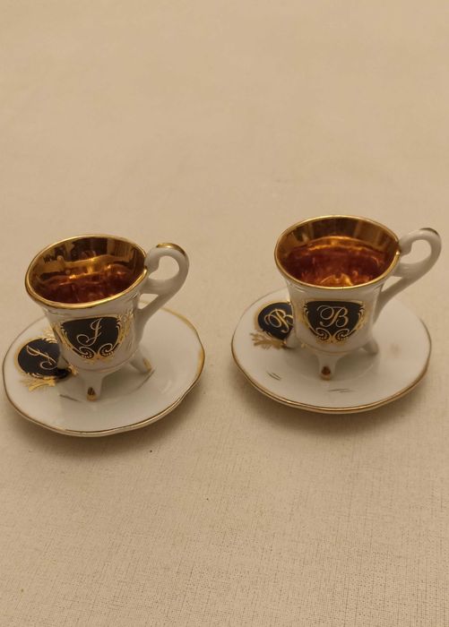 Chávenas de café miniaturas