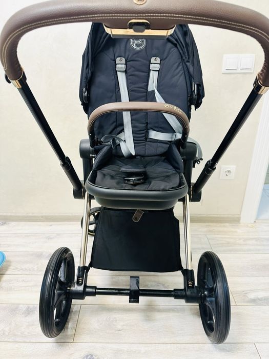 Cybex rose gold 4.0