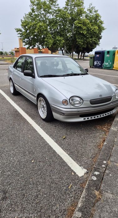 Toyota corolla 1999