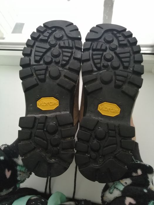 Ботинкі шкіряні р. 39