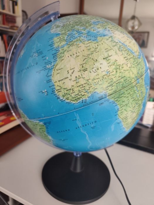Globo Terrestre retro iluminado