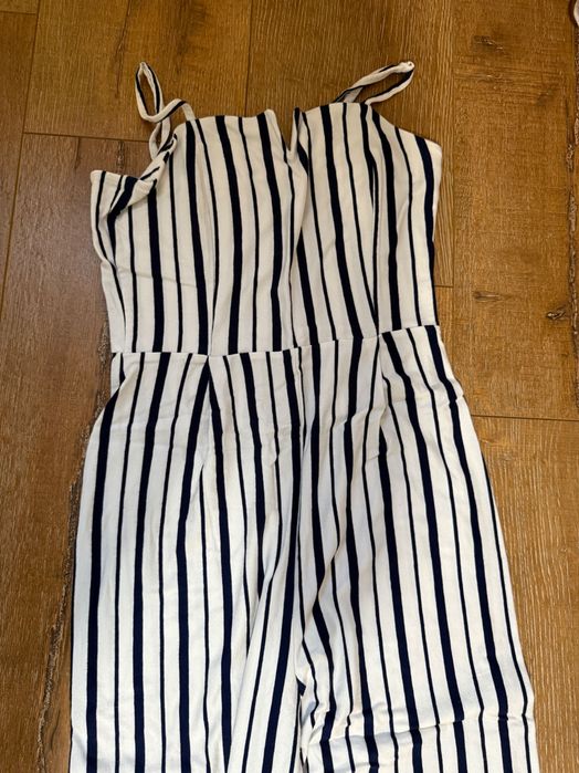 Трендовий комбенізон на літо Bershka xs