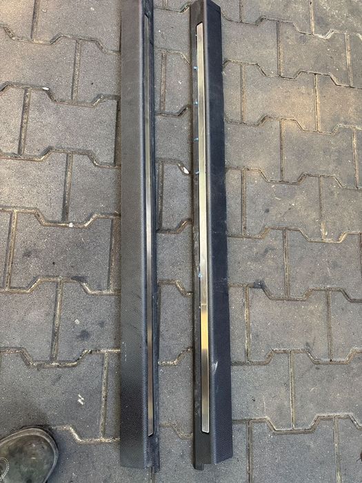 Listwa progowa Ford Transit Turneo Custom Lift prawa lewa