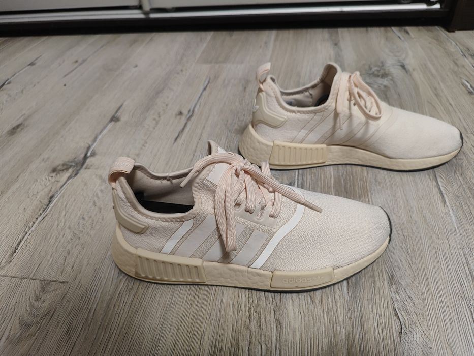 кросівки Adidas NMD_R1 р-41