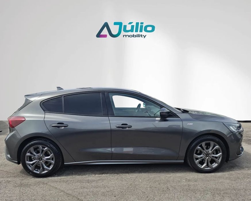 Ford Focus 1.0 EcoBoost MHEV ST-Line