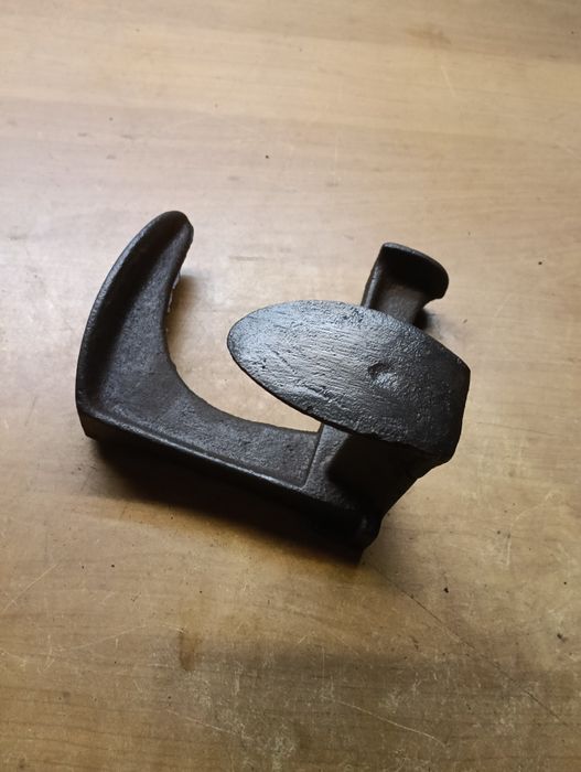 Kowadło szewskie, PRL.