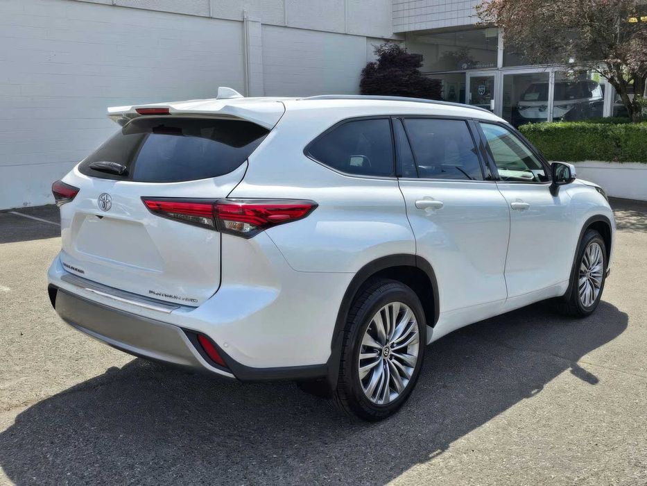 Toyota Highlander Platinum      2022