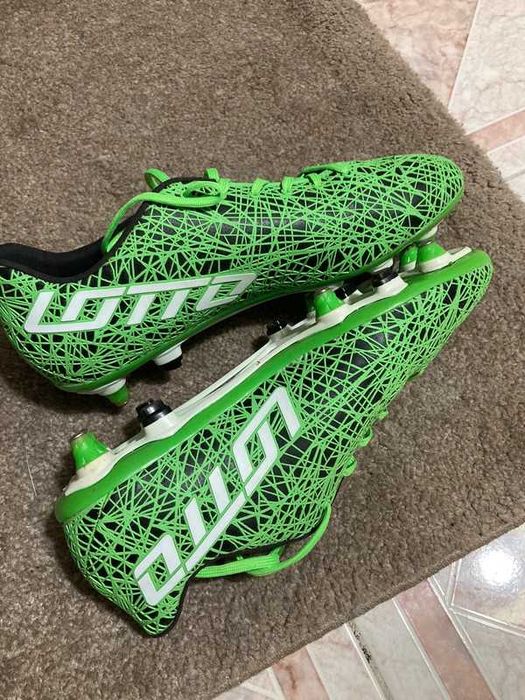 Chuteiras Lotto Futebol