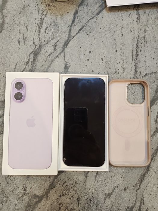 sprzedam iPhone 17