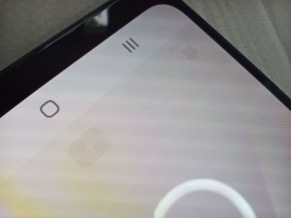 Продам телефон Samsung A32 4/64Gb NFC в гарному стані