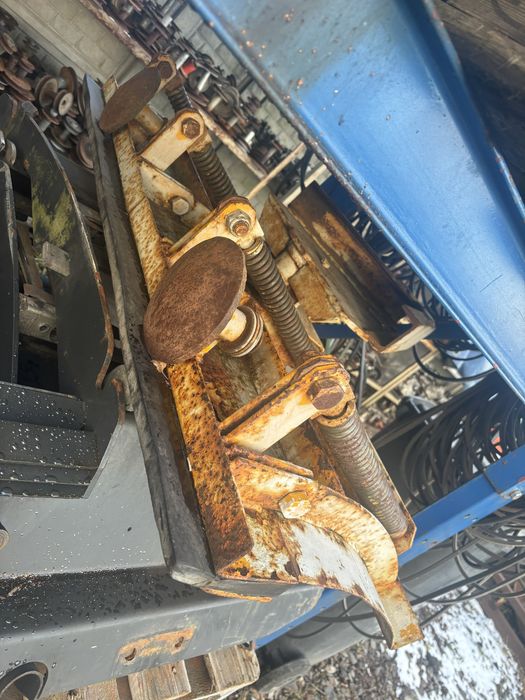 Solarka Piaskarka posypywarka  pług iseki Kubota John deere