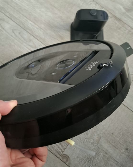 Irobot Roomba i7