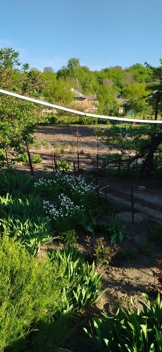 Продам добротний будинок на дві сім'ї