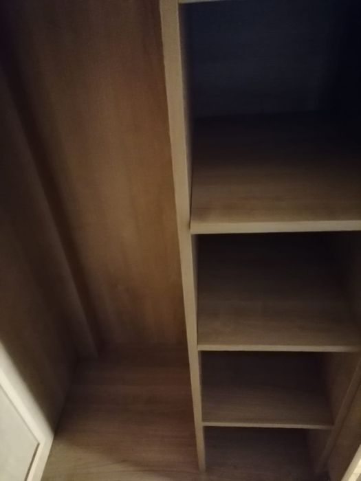 Roupeiro de canto para quarto