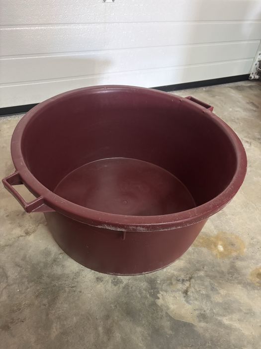 Dorna para vinho 110L