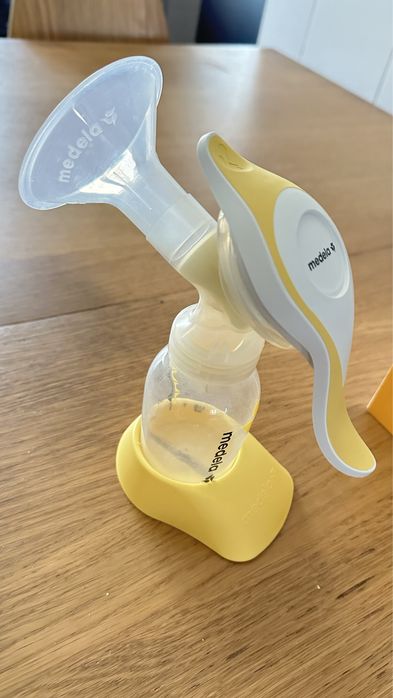 Bomba extracao leite manual Medela