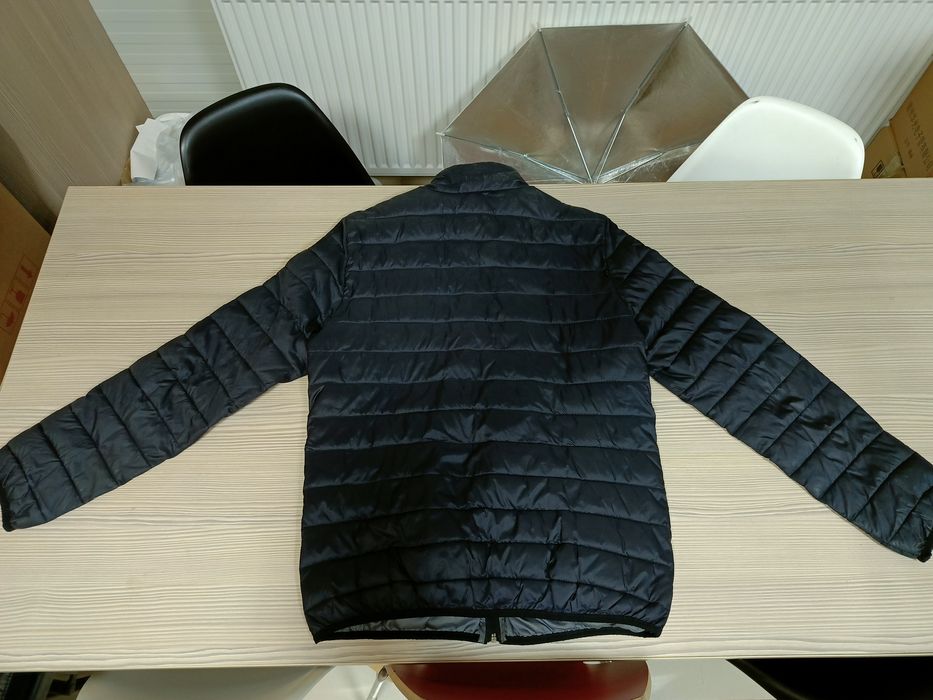 Kurtka przejściowa ciemny granat Bershka