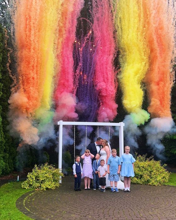 Wiatraki Iskier | Miny Dymne | Ciężki Dym | Fotobox | CO2 | Fotobudka | Pianino Bar