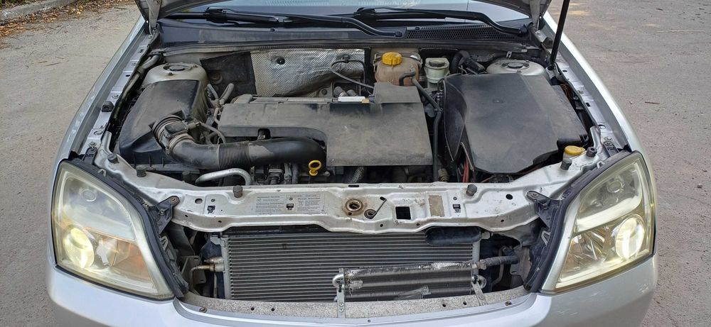 Opel Vectra 2.2 Автомат у відмінному стані