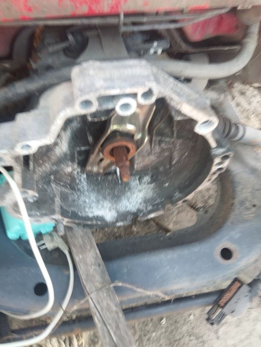 Коробка передач.(opel omega)і (wolsvagen pasat b-5)
