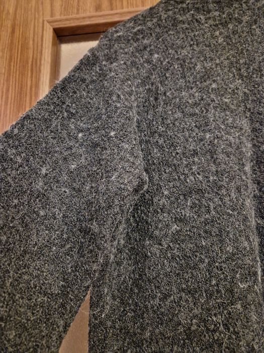 długi sweter z wełną i alpaką