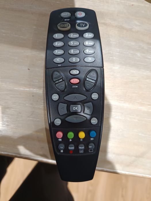 Comando Box Satélite DM500 HD