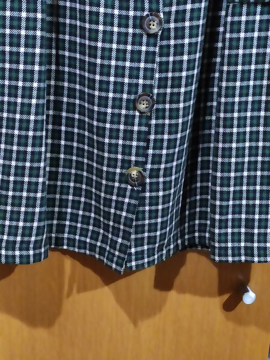 Vendo saia de xadrez verde