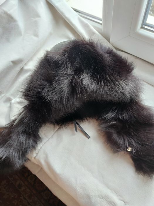 Тепла зимова шапка