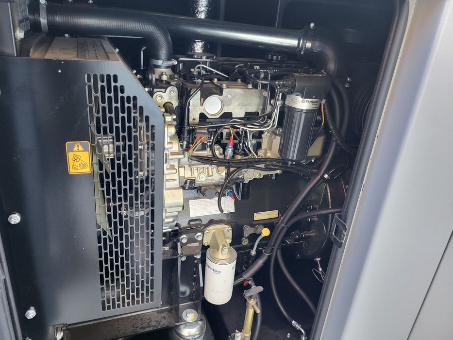Gerador 100 kva novo