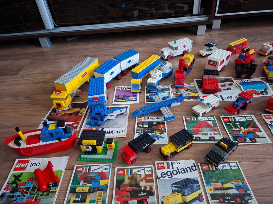 Sprzedam kolekcje lego legoland i nie tylko.