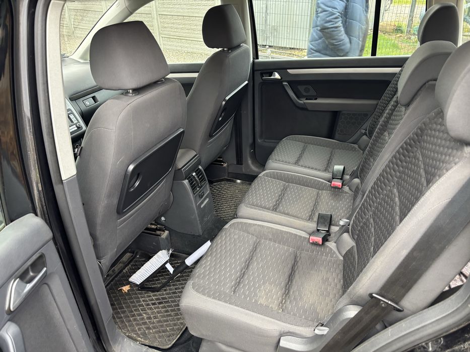 Witam sprzedam samochod Volkswagen Touran