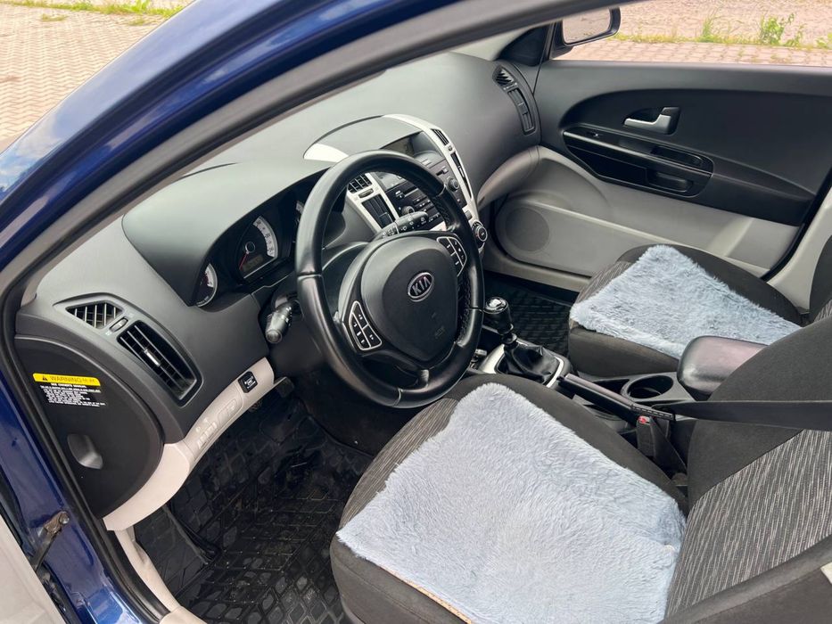 KIA Ceed 2007 рік, газ\бенз