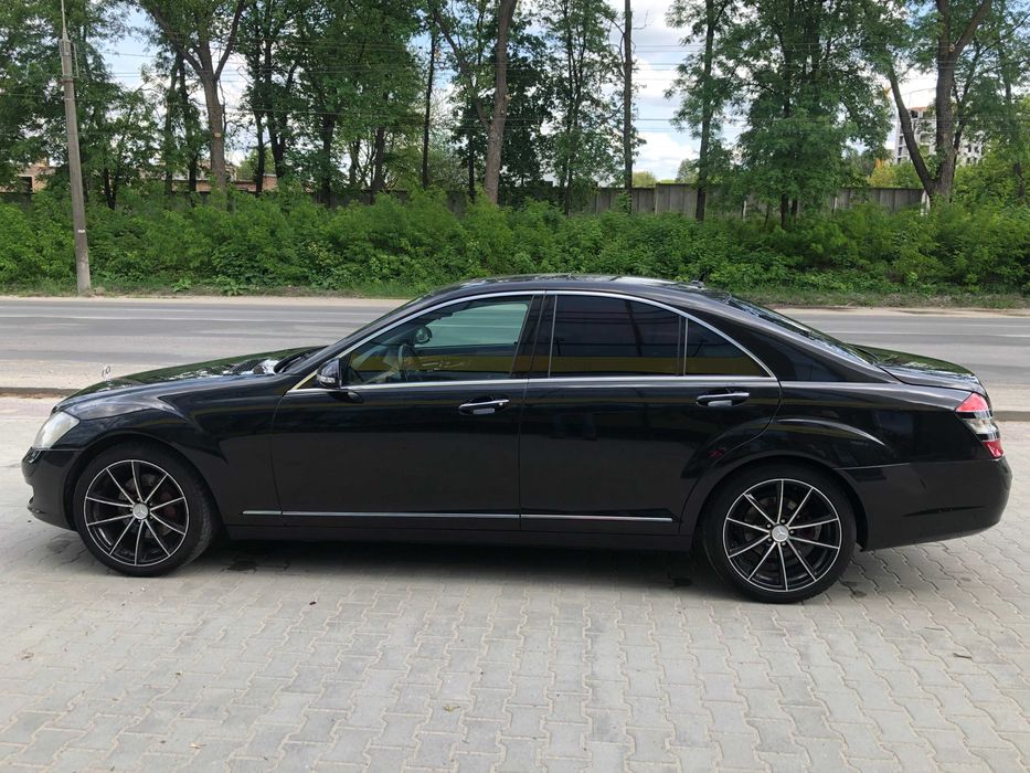 Mercedes-Benz W221 S-клас